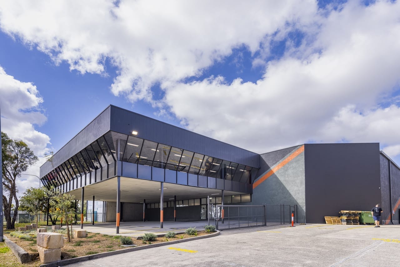 161-165 Rookwood Rd, YAGOONA en alquiler Foto del edificio- Imagen 1 de 11