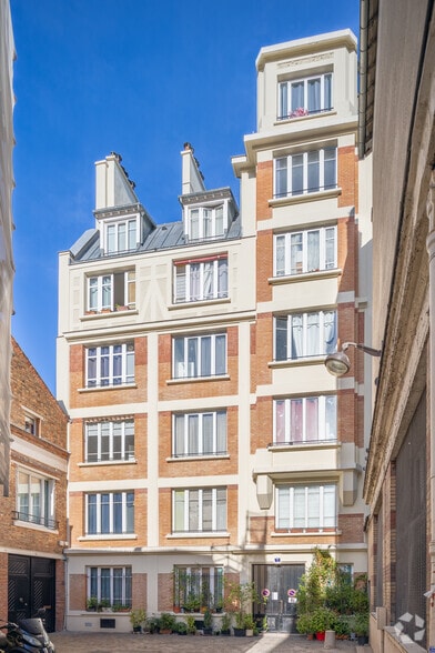 Edificio residencial en Paris en venta - Foto principal - Imagen 1 de 1