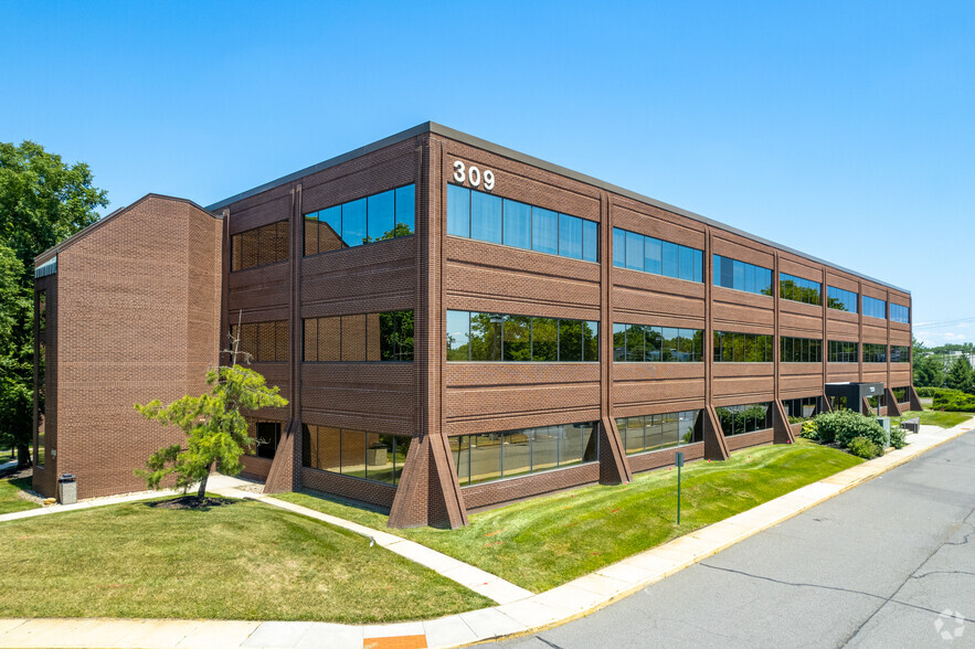 309 Fellowship Rd, Mount Laurel, NJ en alquiler - Foto del edificio - Imagen 1 de 8