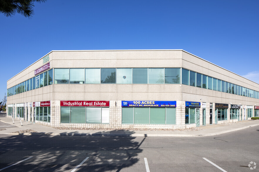 7895 Tranmere Dr, Mississauga, ON en venta - Foto del edificio - Imagen 2 de 3