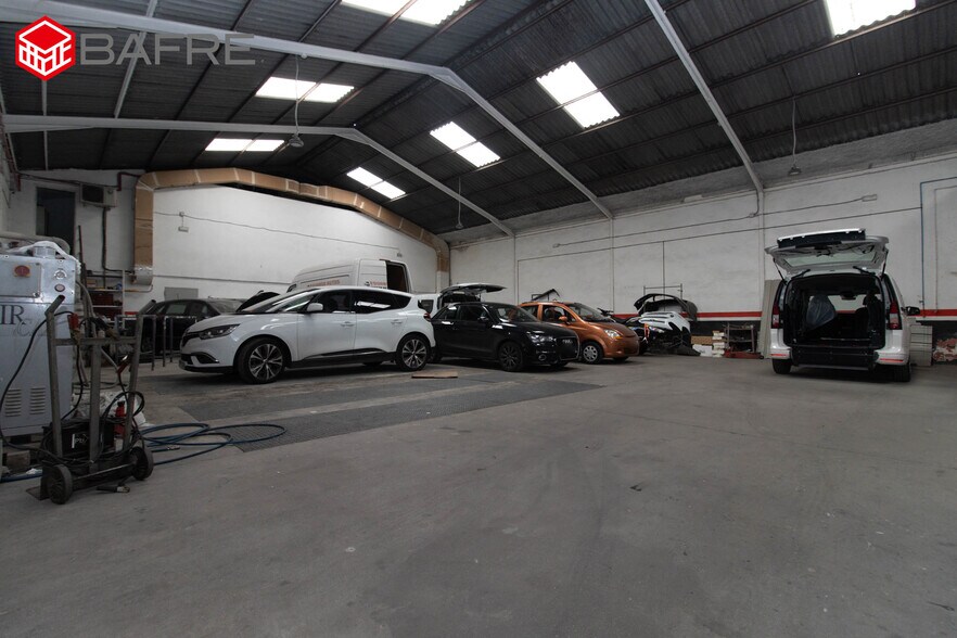 Local en Humanes de Madrid, Madrid en venta - Foto del interior - Imagen 2 de 11