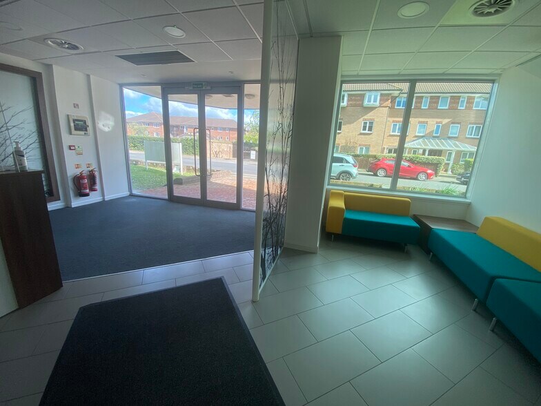 Church Rd, Haywards Heath en alquiler - Foto del interior - Imagen 3 de 7