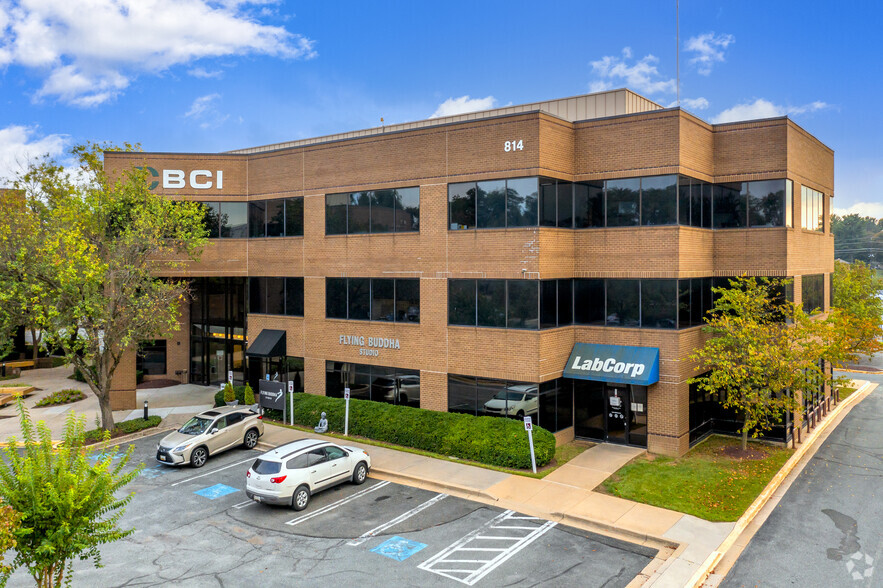 814 W Diamond Ave, Gaithersburg, MD en alquiler - Foto del edificio - Imagen 1 de 24