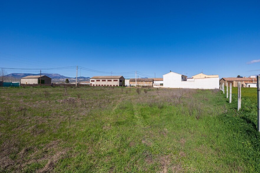 Terreno en Fuente Vaqueros, Granada en venta - Foto del edificio - Imagen 2 de 21