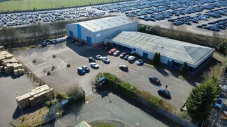 Más detalles de Emerald Way, Stone - Nave en venta