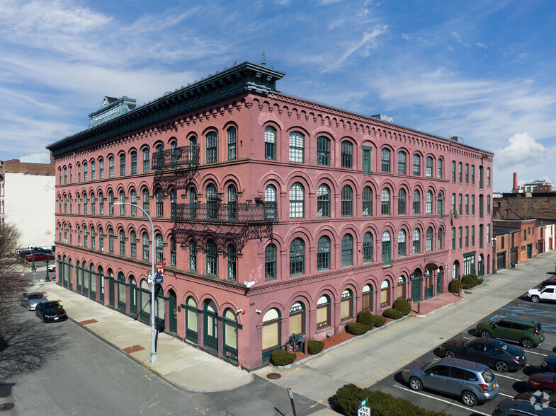 514 Fulton St, Troy, NY en alquiler - Foto del edificio - Imagen 2 de 26