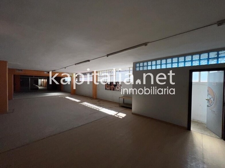 Local en Xàtiva, Valencia en venta - Foto del edificio - Imagen 3 de 28