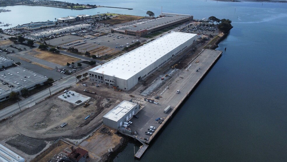 1411 Harbour Way S, Richmond, CA en alquiler - Foto del edificio - Imagen 2 de 3