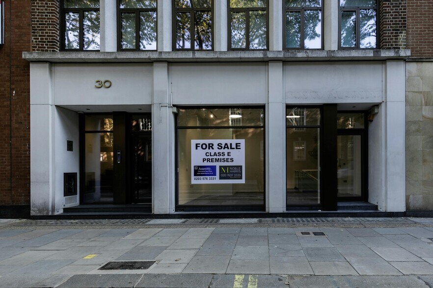 30-32 Grays Inn Rd, London en venta - Foto del edificio - Imagen 1 de 13