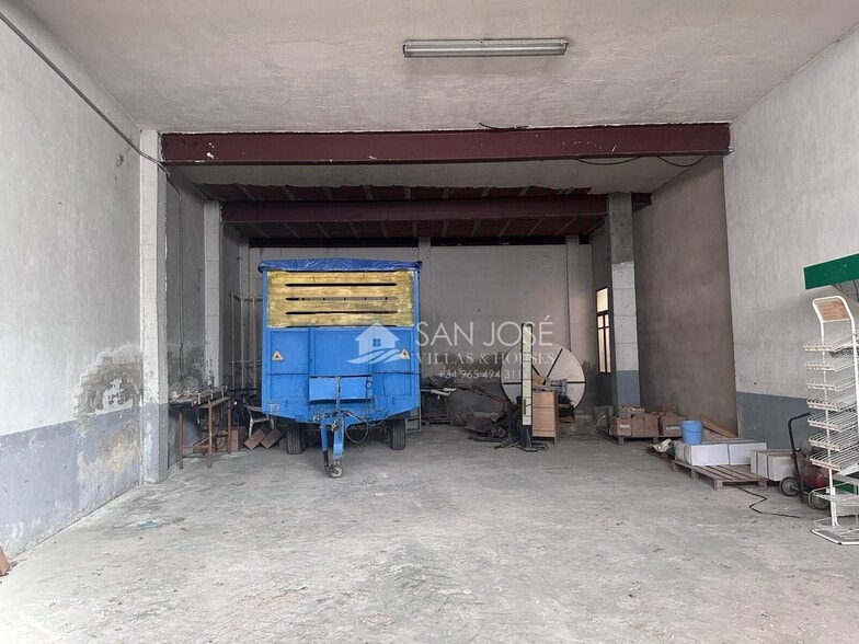 Nave en Novelda, Alicante en venta - Foto del edificio - Imagen 2 de 2