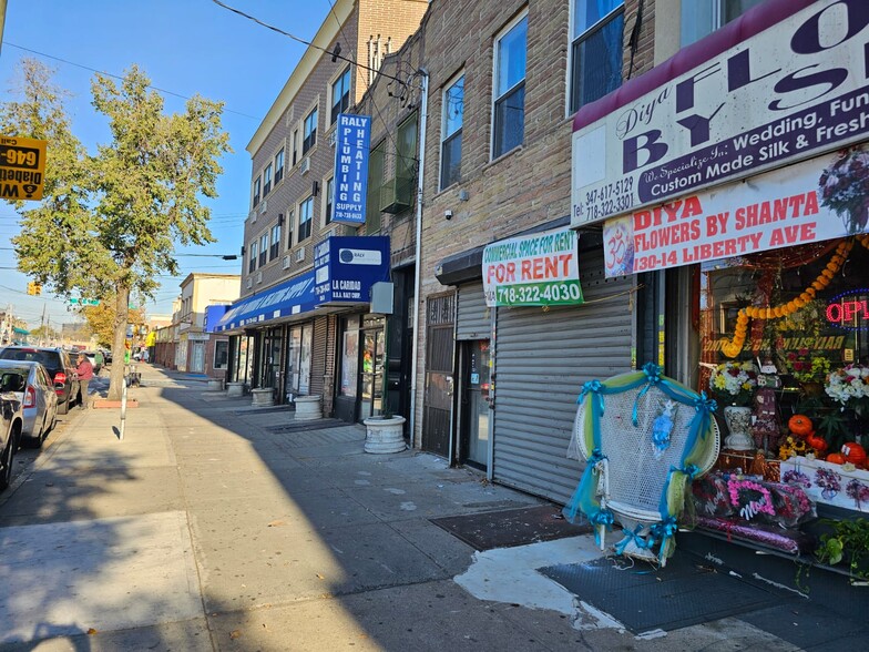 13016 Liberty Ave, South Richmond Hill, NY en alquiler - Foto del edificio - Imagen 1 de 11