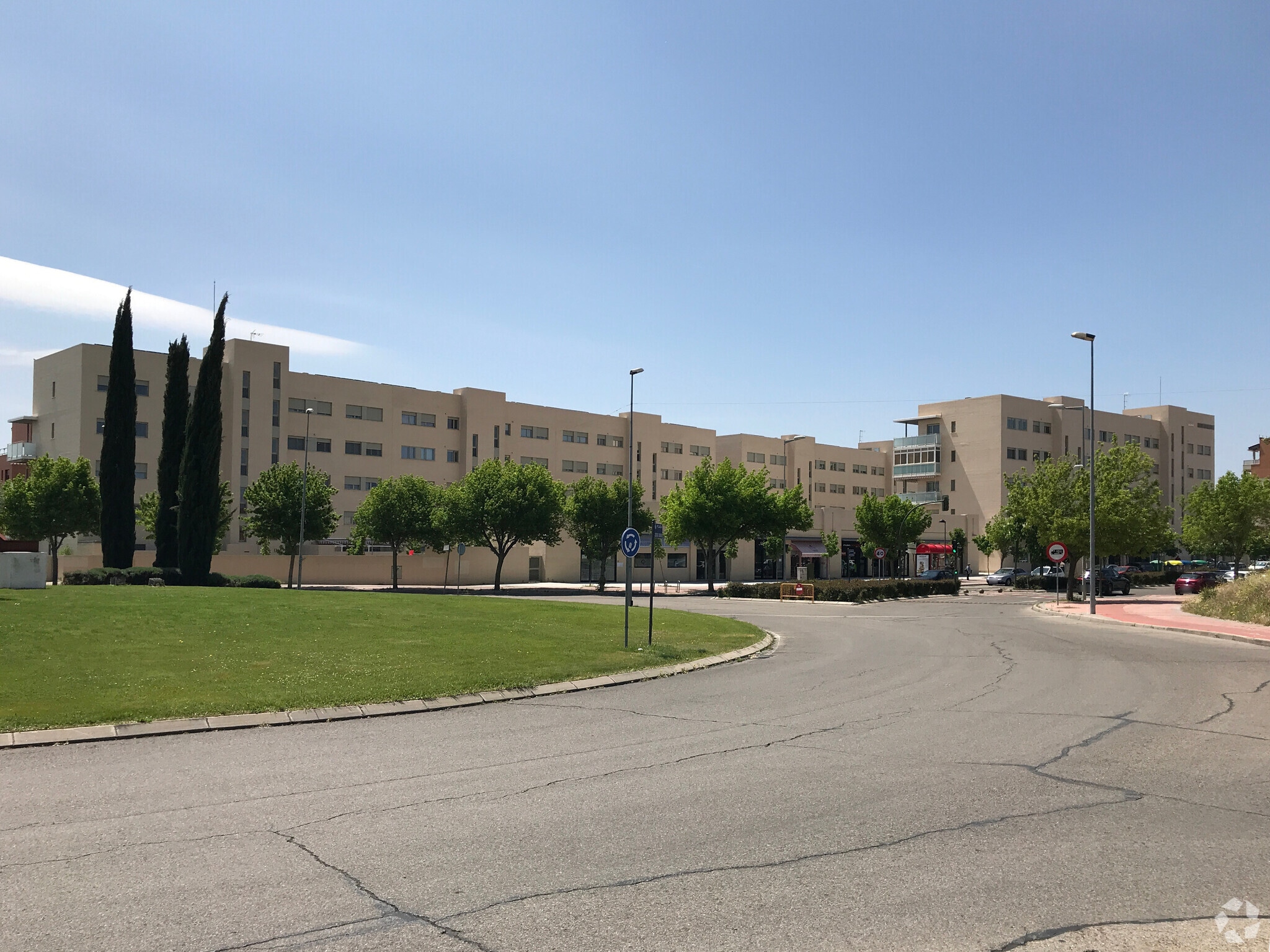 Avenida Juan Carlos i, I 1, Alcalá de Henares, Madrid en alquiler Foto principal- Imagen 1 de 3