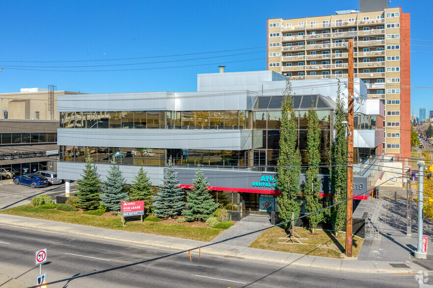 5819 2nd St SW, Calgary, AB en alquiler - Foto principal - Imagen 1 de 7