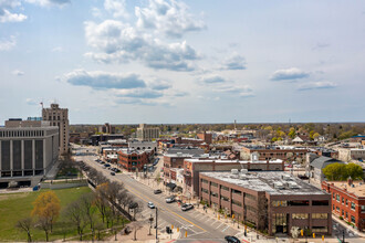 85 N Main St, Mount Clemens, MI - vista aérea  vista de mapa - Image1