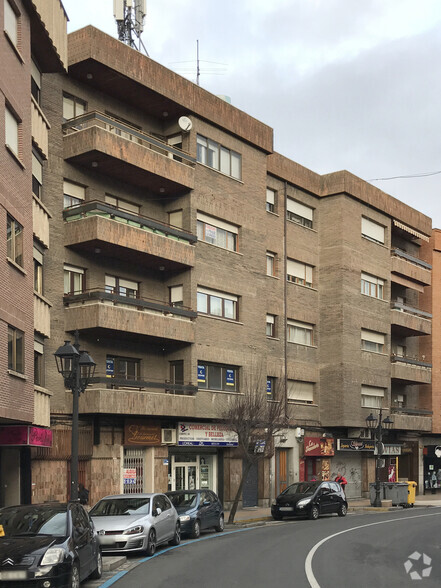 Avenida de Portugal, 27, Ávila, Ávila en venta - Foto del edificio - Imagen 2 de 2