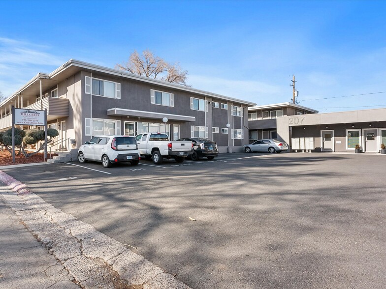 207 Hillcrest Dr, Reno, NV en venta - Foto del edificio - Imagen 3 de 21