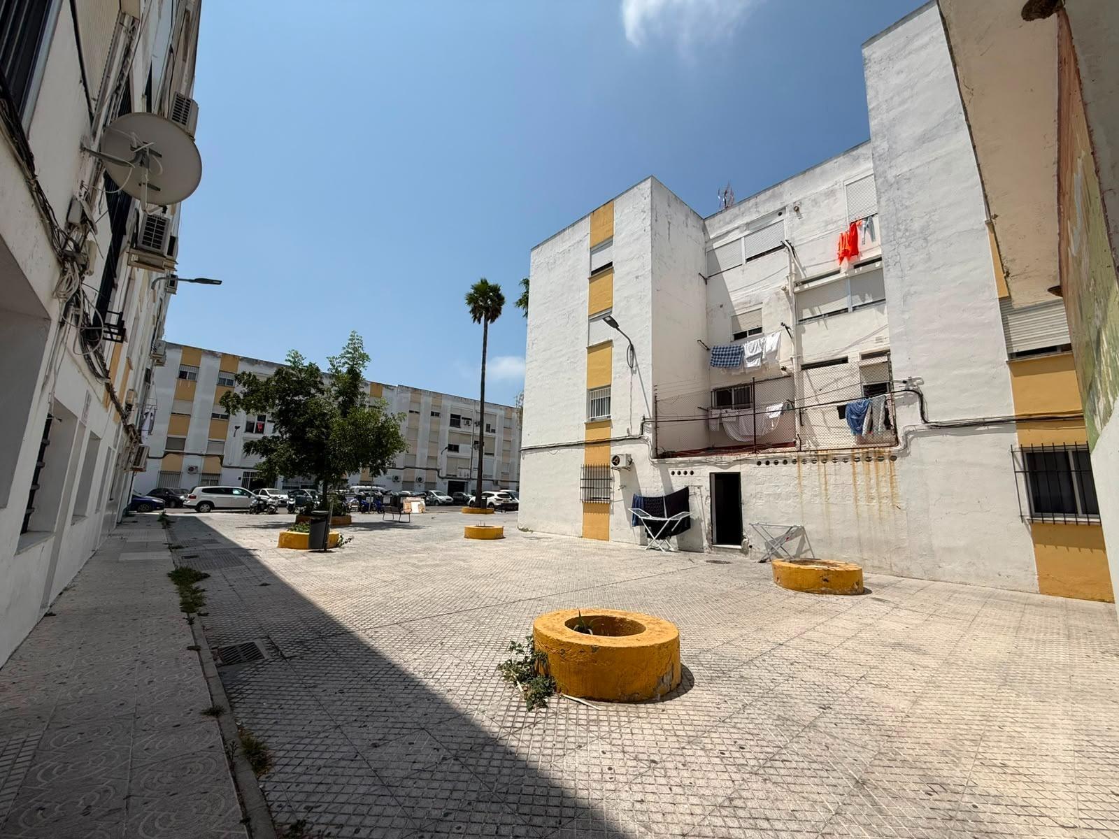 Local en El Puerto de Santa María, Cádiz en venta Foto del edificio- Imagen 1 de 16