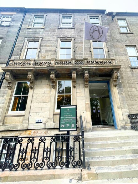 22 Queen St, Edinburgh en alquiler - Foto del edificio - Imagen 1 de 59