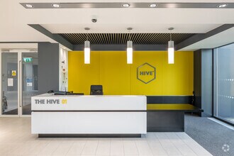 Waterside Dr, Reading en alquiler Vestíbulo- Imagen 2 de 10