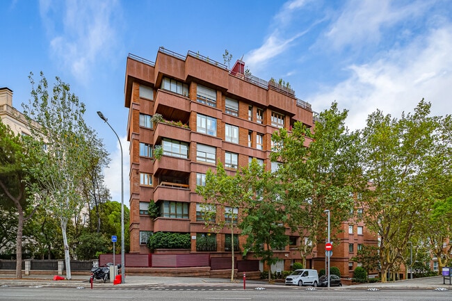 Más detalles de Edificio residencial​ en venta