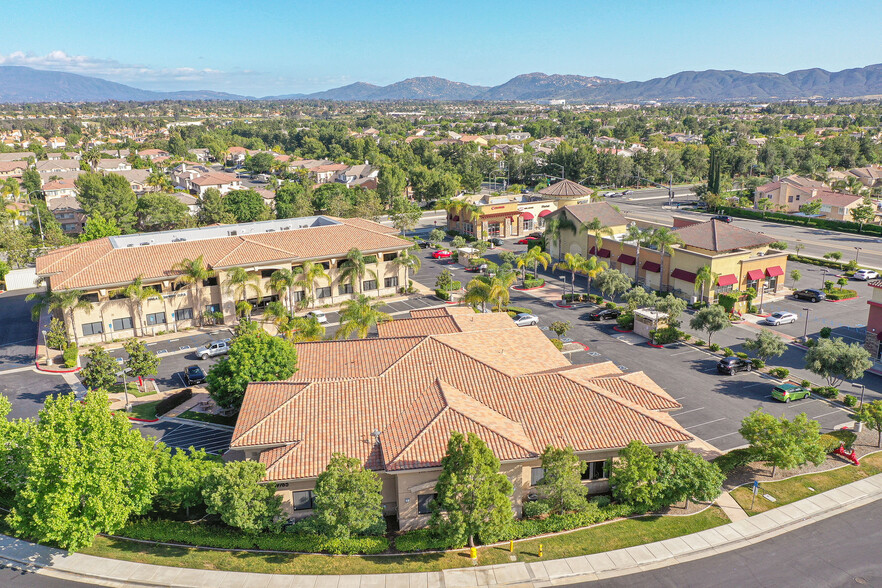 39755 Date St, Murrieta, CA en venta - Foto del edificio - Imagen 1 de 8