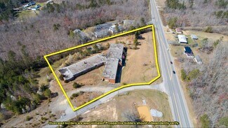 Más detalles de 265A School Dr, Victoria, VA - Nave en venta