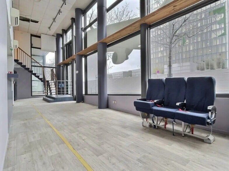 16 Rue Raymond Aron, Paris en venta - Foto del interior - Imagen 1 de 5