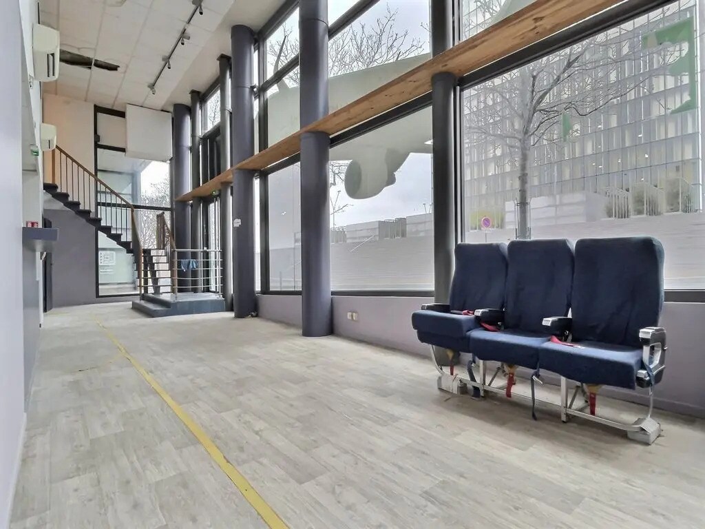 16 Rue Raymond Aron, Paris en venta Foto del interior- Imagen 1 de 6