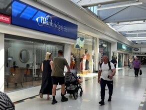 Kingsfisher Walk, Redditch en alquiler Foto del edificio- Imagen 1 de 1