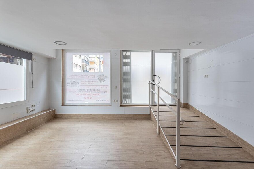 Calle Martín Bohorquez, Granada, Granada en venta - Foto del interior - Imagen 2 de 13