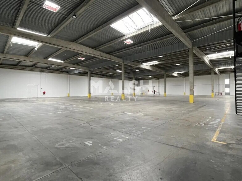 Oficina en Corbas en alquiler - Foto del interior - Imagen 2 de 13