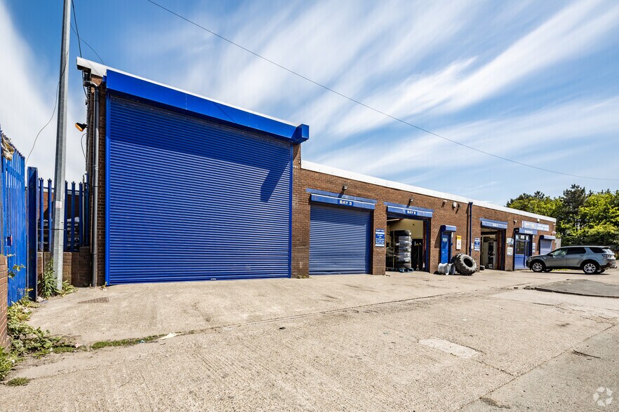 2-6 Brasenose Rd, Bootle en venta - Foto del edificio - Imagen 3 de 3