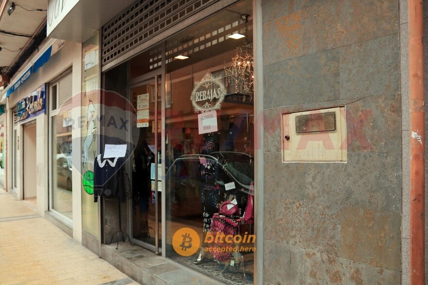 Calle Joaquín María Jalón, 18, Valladolid, Valladolid en venta - Foto del edificio - Imagen 3 de 22