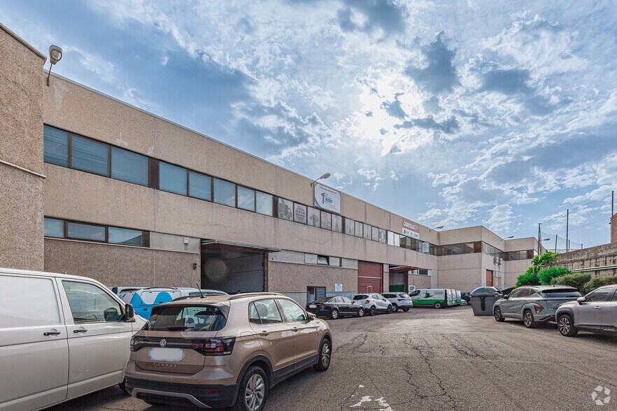 Avenida de Valdelaparra, 27, Alcobendas, Madrid en alquiler - Foto del edificio - Imagen 3 de 3