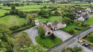 Más detalles de 19 B3143, Pulham - Local en venta