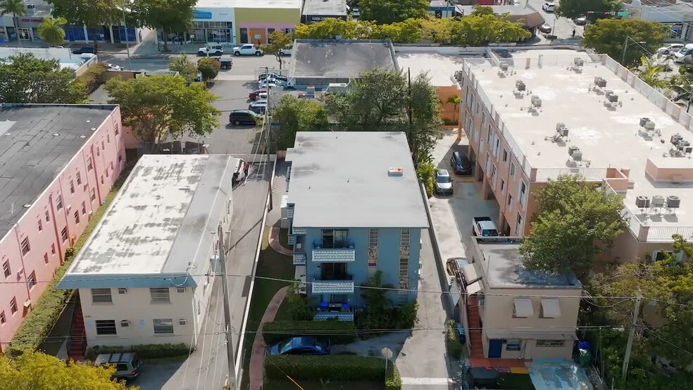 1050 SW 7th St, Miami, FL en venta - Vídeo de anuncio comercial - Imagen 2 de 34