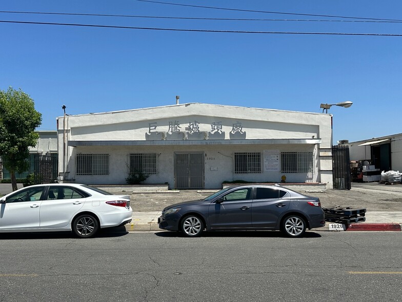 1926 Potrero Ave, South El Monte, CA en alquiler - Foto del edificio - Imagen 1 de 16