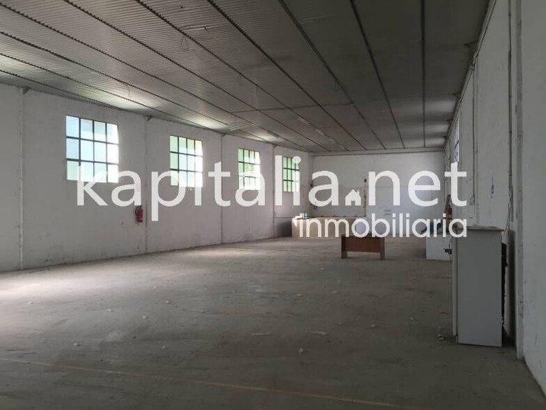 Nave en Bocairent, Valencia en venta - Foto del edificio - Imagen 2 de 4
