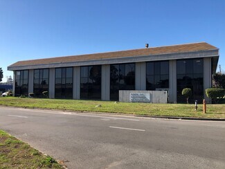 Más detalles de 7717 Edgewater Dr, Oakland, CA - Oficina en venta