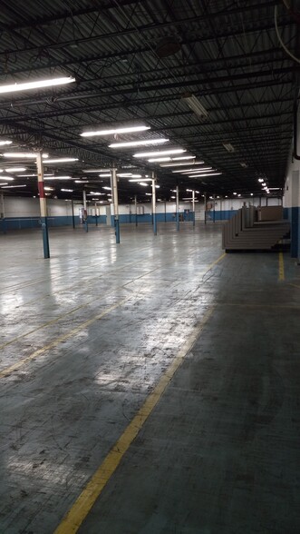 100-150 St. Clair Industrial Park, Saint Clair, MO en alquiler - Foto del interior - Imagen 2 de 11