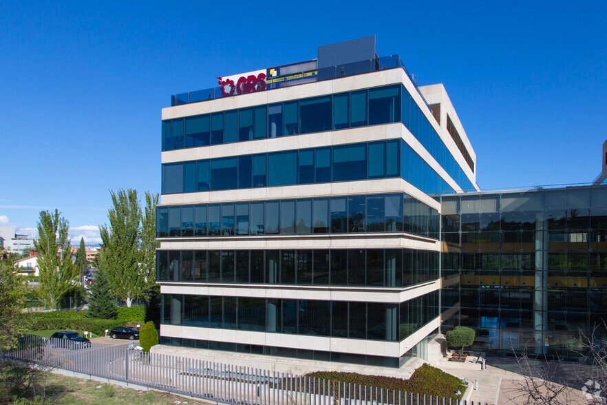 Avenida Barajas, 36, Alcobendas, Madrid en alquiler - Foto del edificio - Imagen 2 de 6