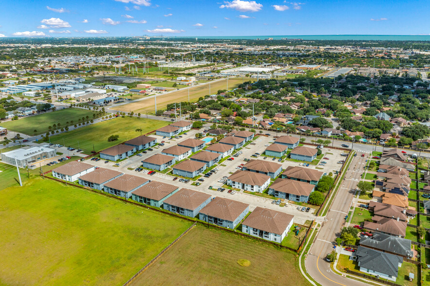 5929 Wooldridge Rd, Corpus Christi, TX en venta - Foto del edificio - Imagen 3 de 26