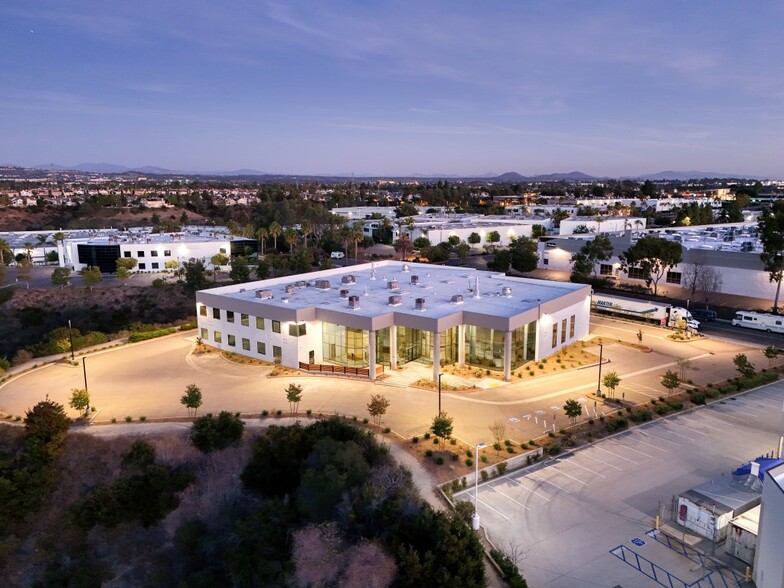 6680 Cobra Way, San Diego, CA en alquiler - Foto del edificio - Imagen 1 de 9