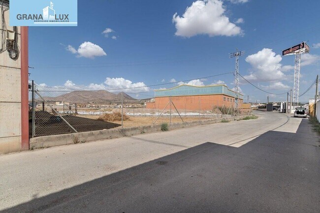 Más detalles de Calle Madroño, 4, Atarfe - Terreno en venta