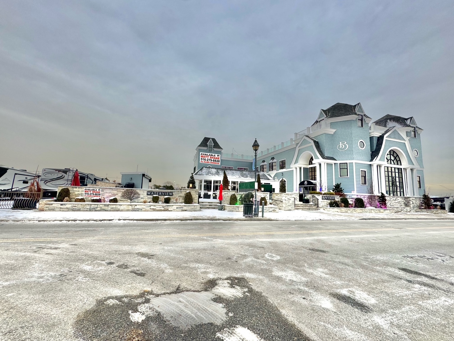 395-397 Woodcleft Ave, Freeport, NY en venta Foto del edificio- Imagen 1 de 35