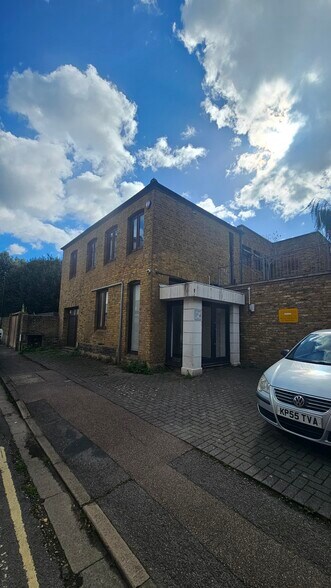 50 Vineyard Path, London en venta - Foto del edificio - Imagen 1 de 7