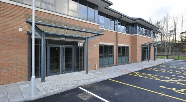 5-6 Earls Rd, Grangemouth en alquiler - Foto del edificio - Imagen 2 de 11