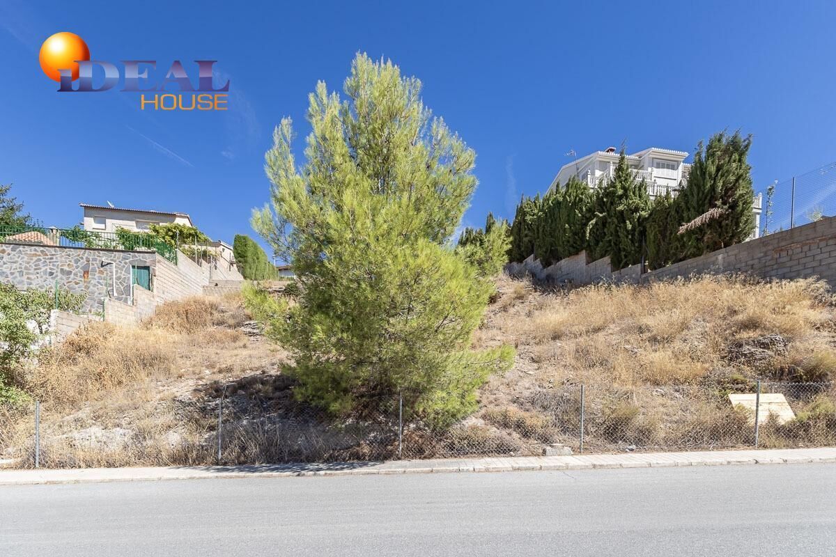 Calle Cueva del Olo, 143, La Zubia, Granada en venta Foto principal- Imagen 1 de 9