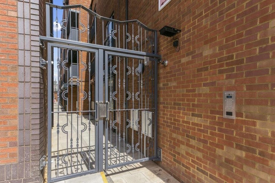 21A Buckingham St, Aylesbury en alquiler - Foto del edificio - Imagen 2 de 4