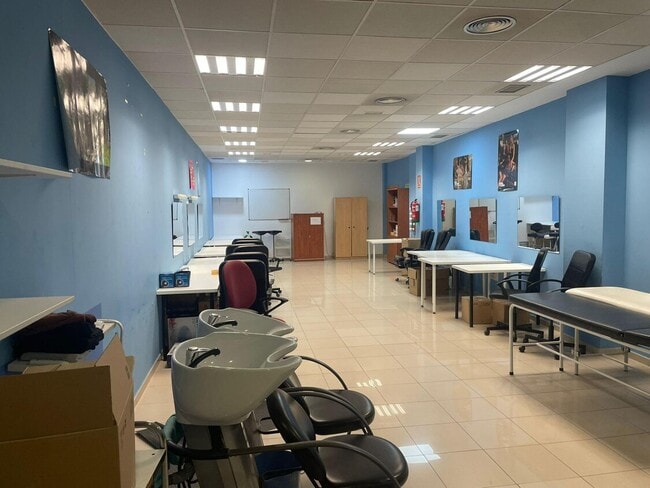 Más detalles de Local en alquiler